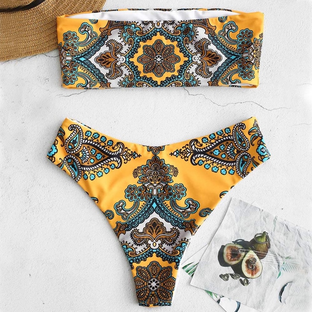 NWOT Yellow Bandeau Bikini